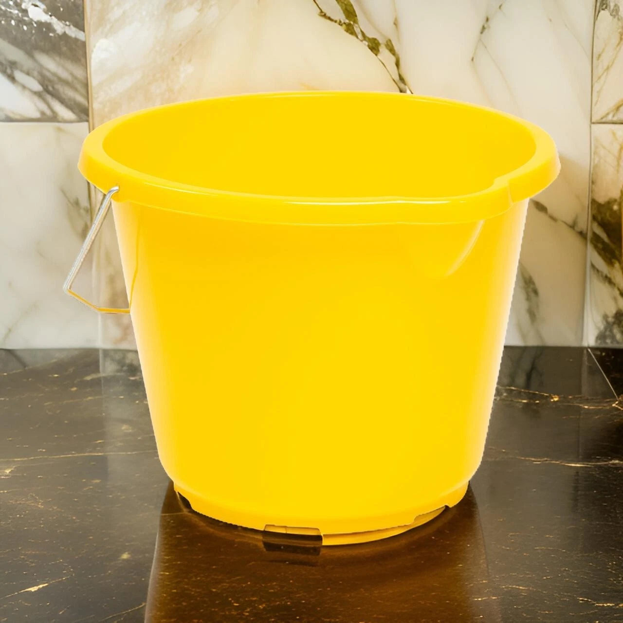 8L Plastic Yellow Bucket Heavy Duty Builders Water Storage Strong Metal Handle