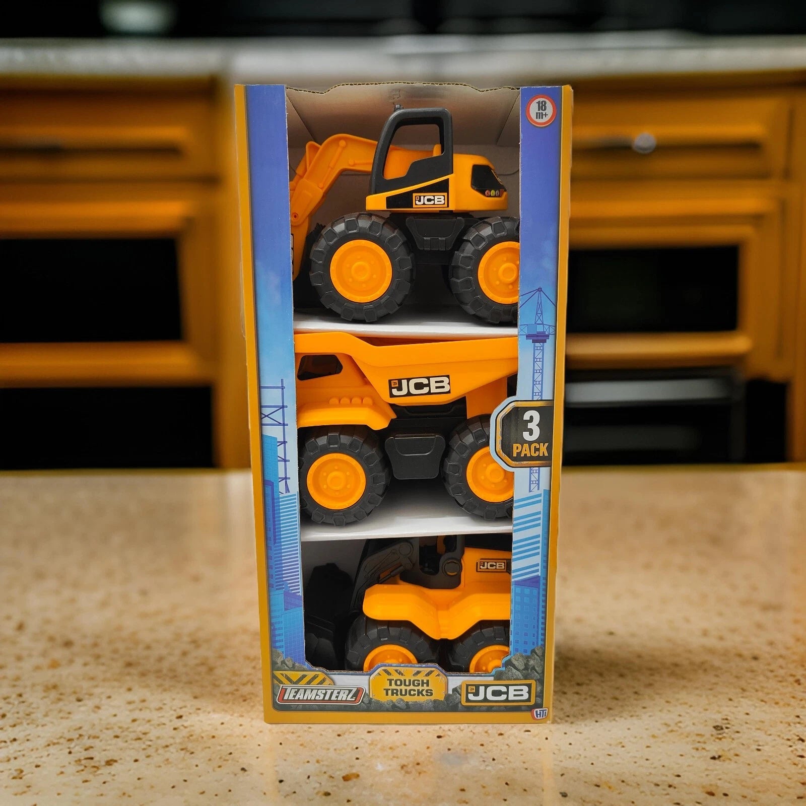 Set of 3 JCB Construction Vehicle Toys – 7 Inch Truck & Trailer Playset for Kids, Boys & Girls Gift