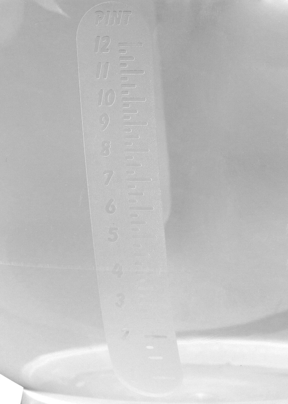 7L Plastic Cuisine Mixing Bowl Measuring Baking Salad Serving Cooking Kitchen UK