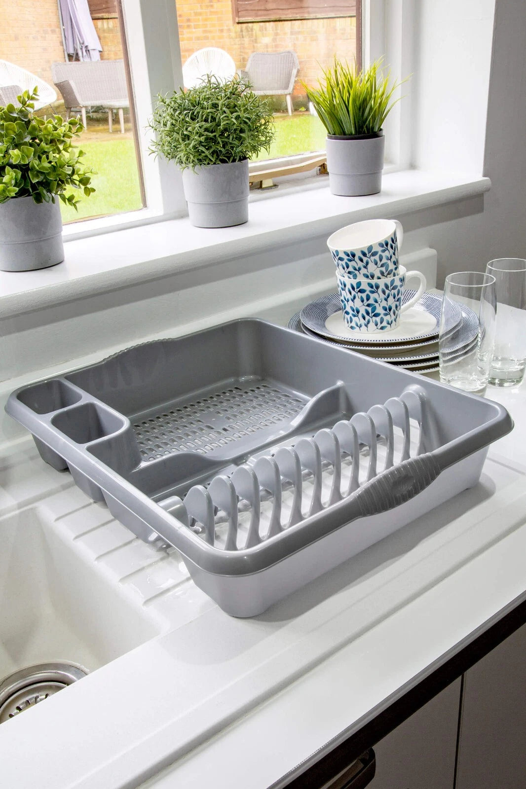 Large Plastic Kitchen Plate Dish Drainer Rack Draining Board Cutlery Holder UK