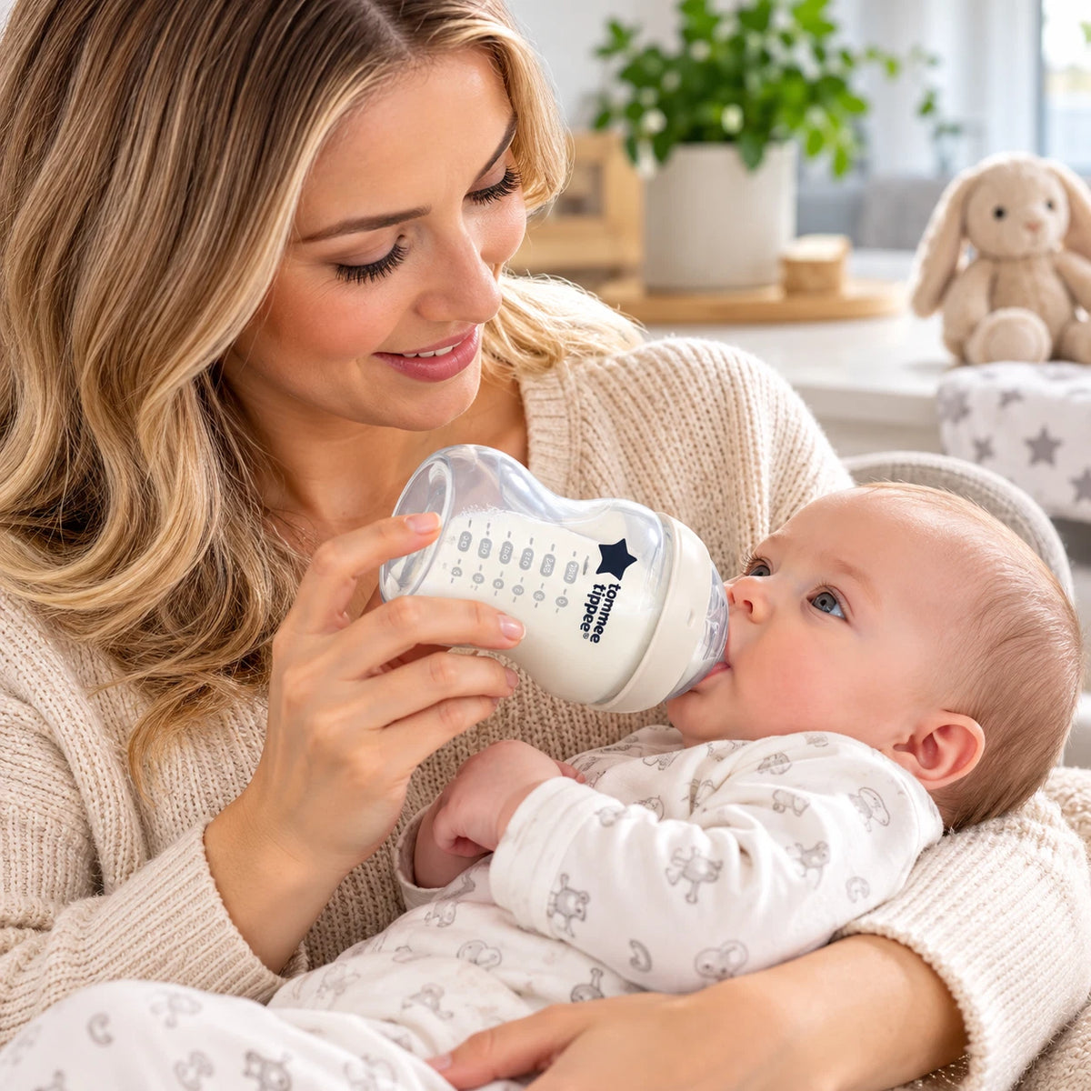 Tommee Tippee Closer to Nature Baby Feeding Bottle 260ml BPA Free Anti-Colic