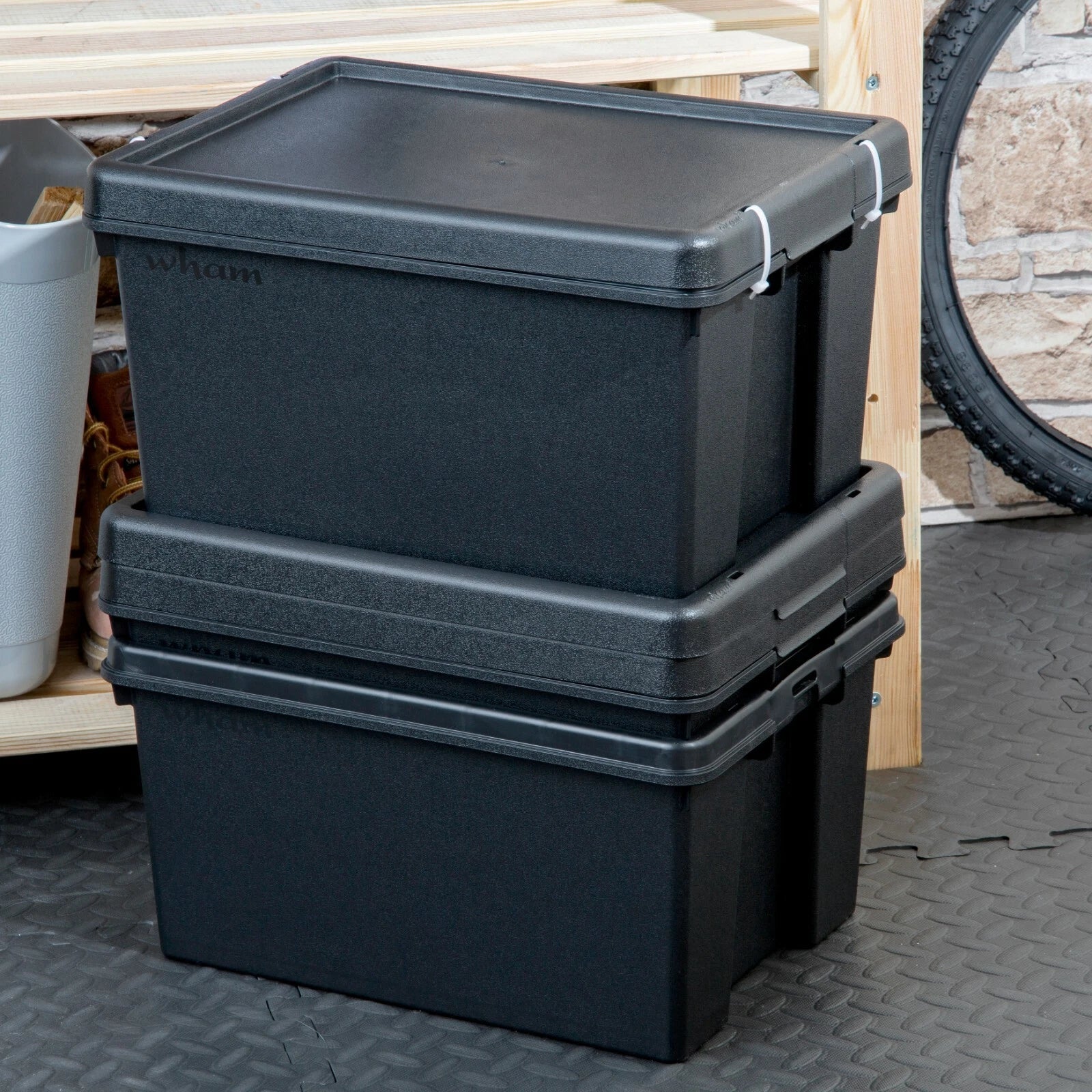 Heavy Duty Plastic Storage Box with Lid Stackable Storage Bin Container Black