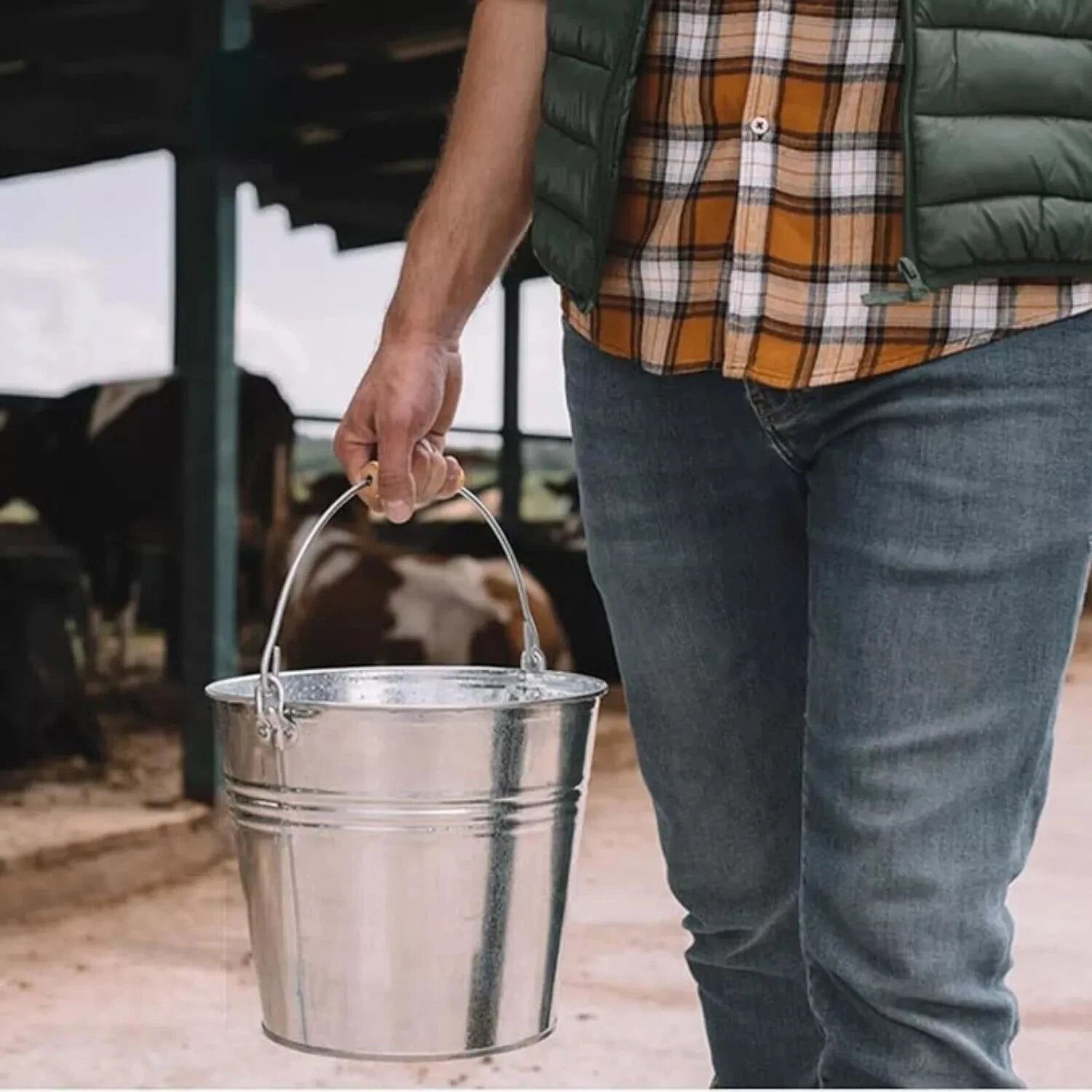 Traditional Metal Bucket With Handle Strong Galvanized Steel Heavy Duty Cleaning